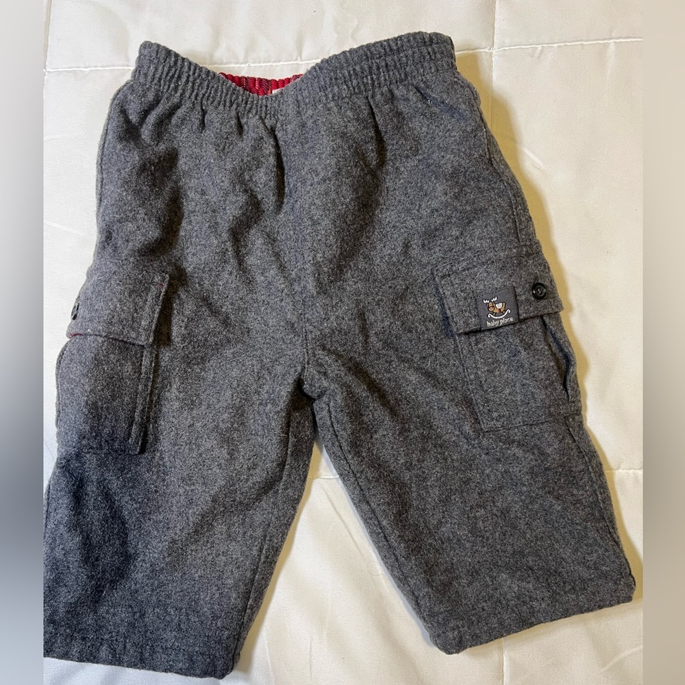 The Children’s Place Boys charcoal gray pants heavier weight